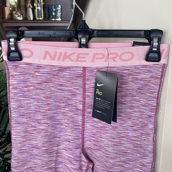 Brand New Nike Pro Dri-Fit Tight Fit Crop Length Training Pink Multi Leggings - Picture 5 of 13